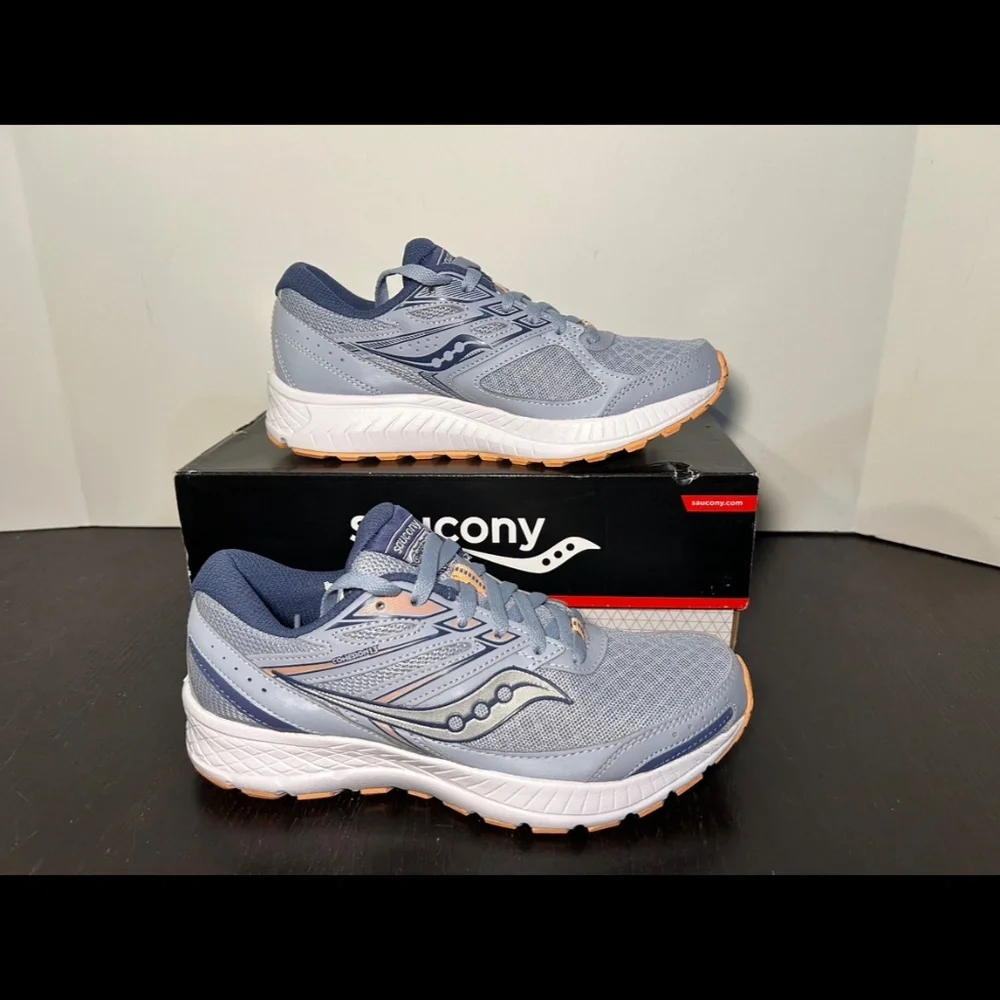 Saucony Cohesion 13 Running Shoes Sneakers Blue Mist/Melon Womans 6.5